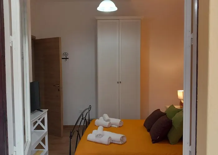 Divina Cuspide Bed & Breakfast Guspini