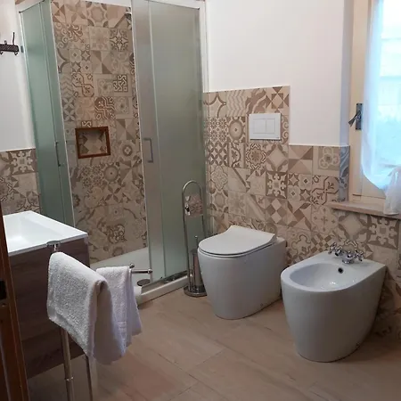 Divina Cuspide * Guspini